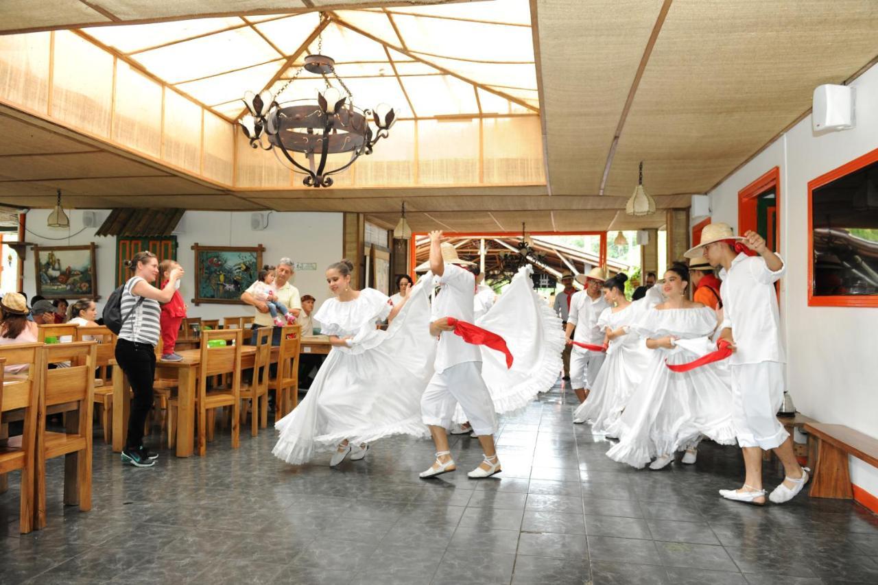 Hacienda Charrascal Coffe Farm Lägenhet Manizales Exteriör bild