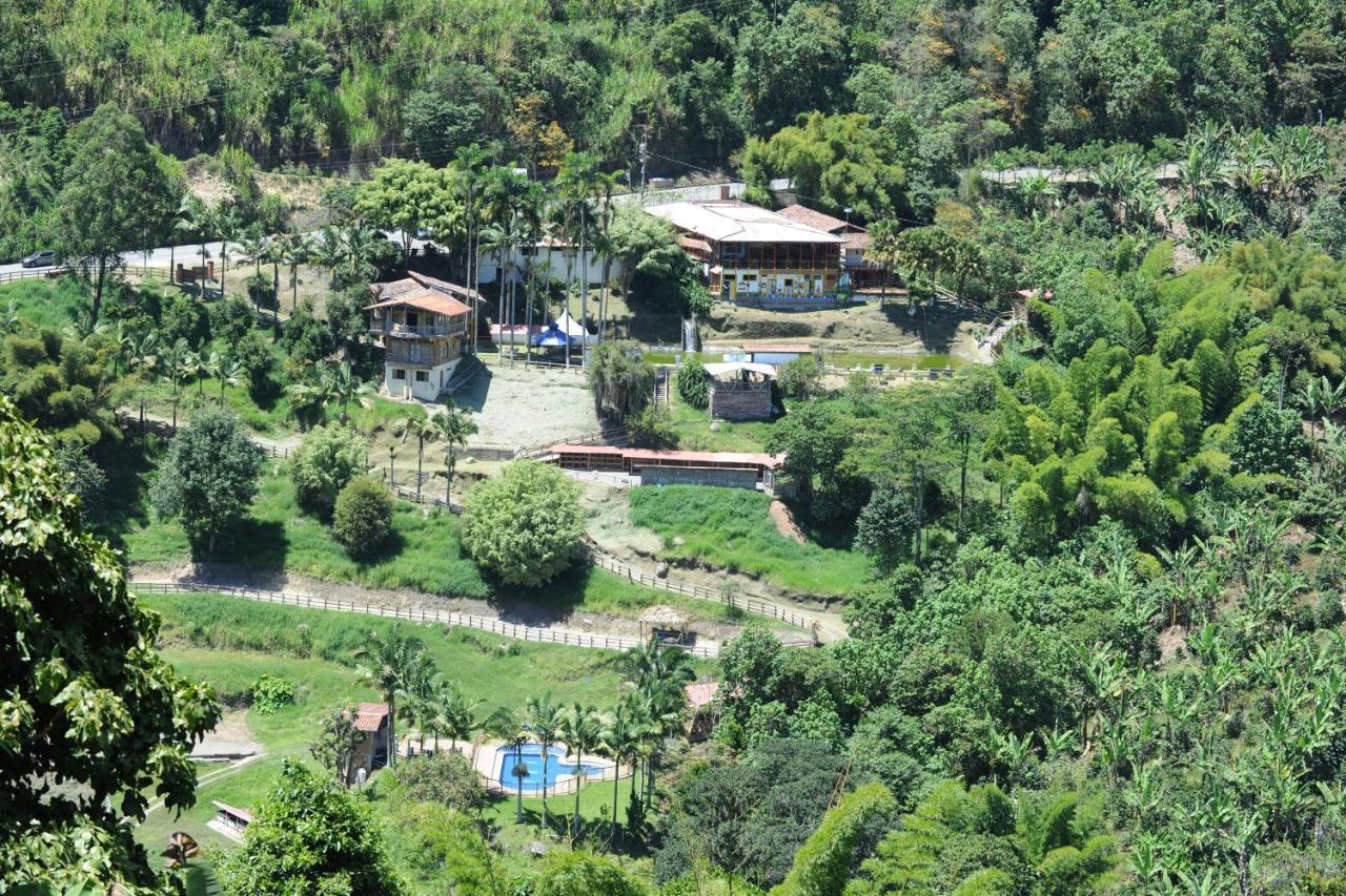 Hacienda Charrascal Coffe Farm Lägenhet Manizales Exteriör bild