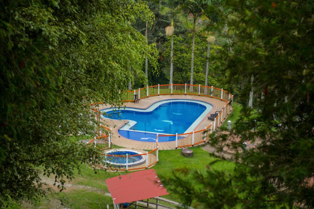 Hacienda Charrascal Coffe Farm Lägenhet Manizales Exteriör bild