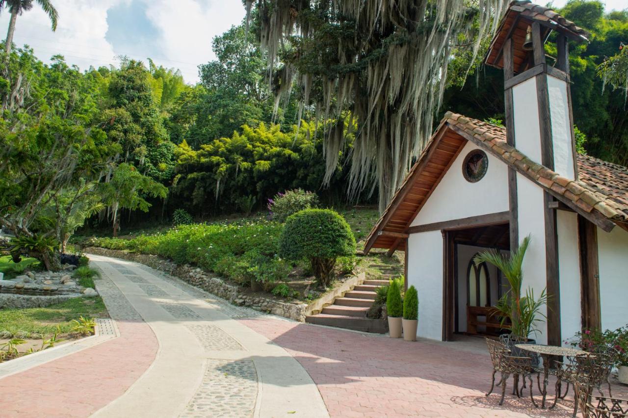 Hacienda Charrascal Coffe Farm Lägenhet Manizales Exteriör bild